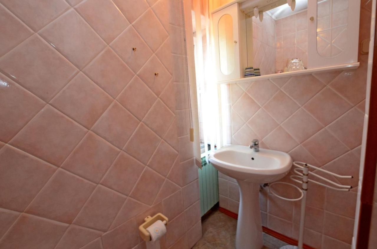 Apartment Amedea Kanfanar Esterno foto