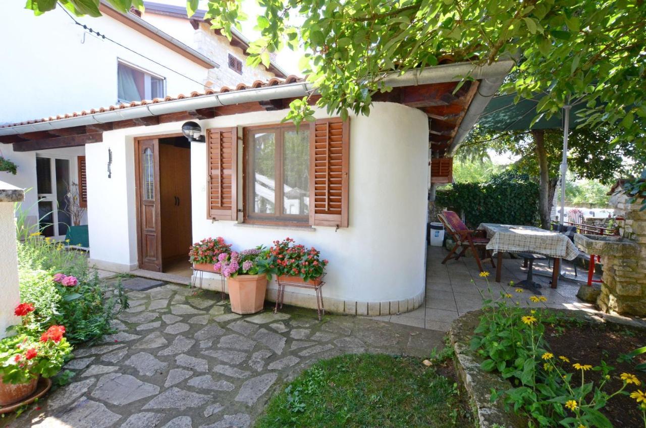Apartment Amedea Kanfanar Esterno foto